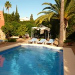 Villa orientada al sur con vistas en Moraira