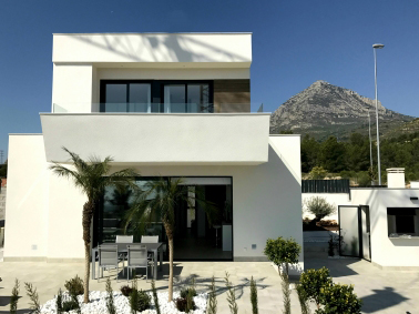 New modern villas in Polop