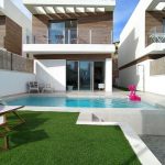 New built villas in Villamartin